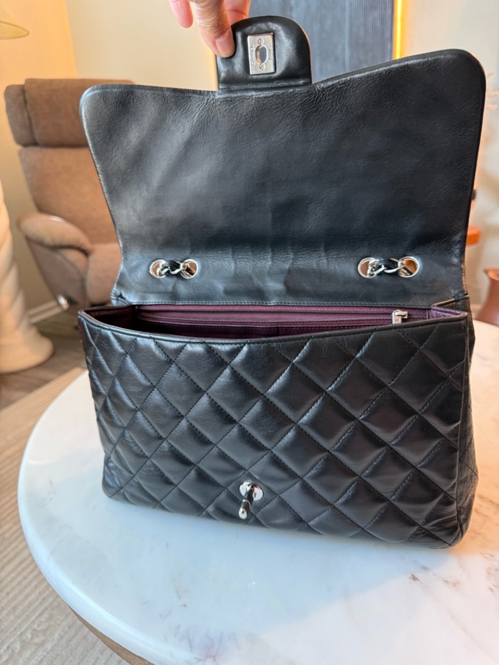 CHANEL classic single flap lambskin Black Quilted Bag with Silver Chain jumbo - Picture 13 of 16